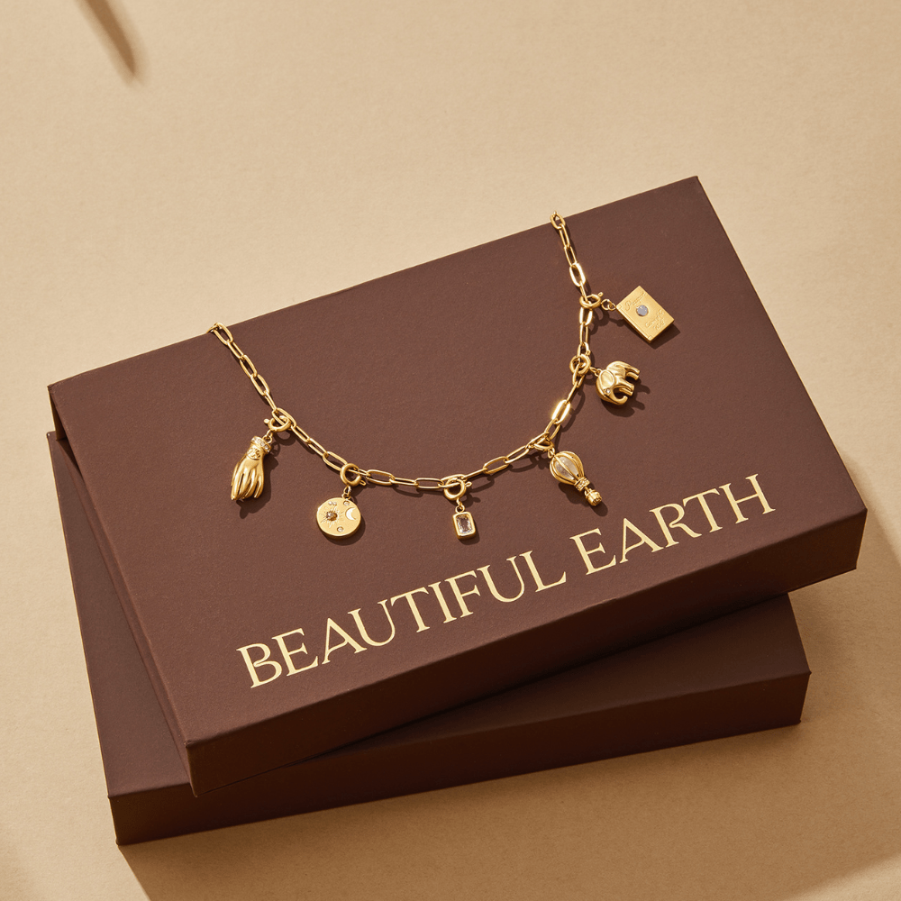 Victoria Gold Hand Charm